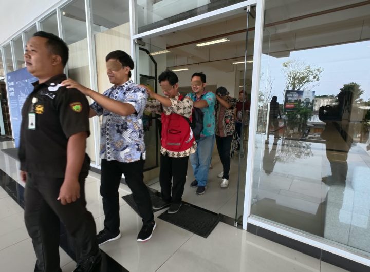 AKSARA INKLUSI ULD-PB Kabupaten Malang Melatih Staf Malang Creative Center (MCC) (5)